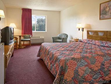 Super 8 By Wyndham Il